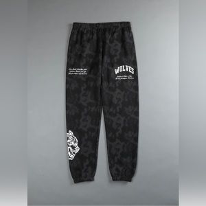 RIGHT MY WRONGS PREMIUM POST LOUNGE SWEATS IN MIDNIGHT WOLF FUR